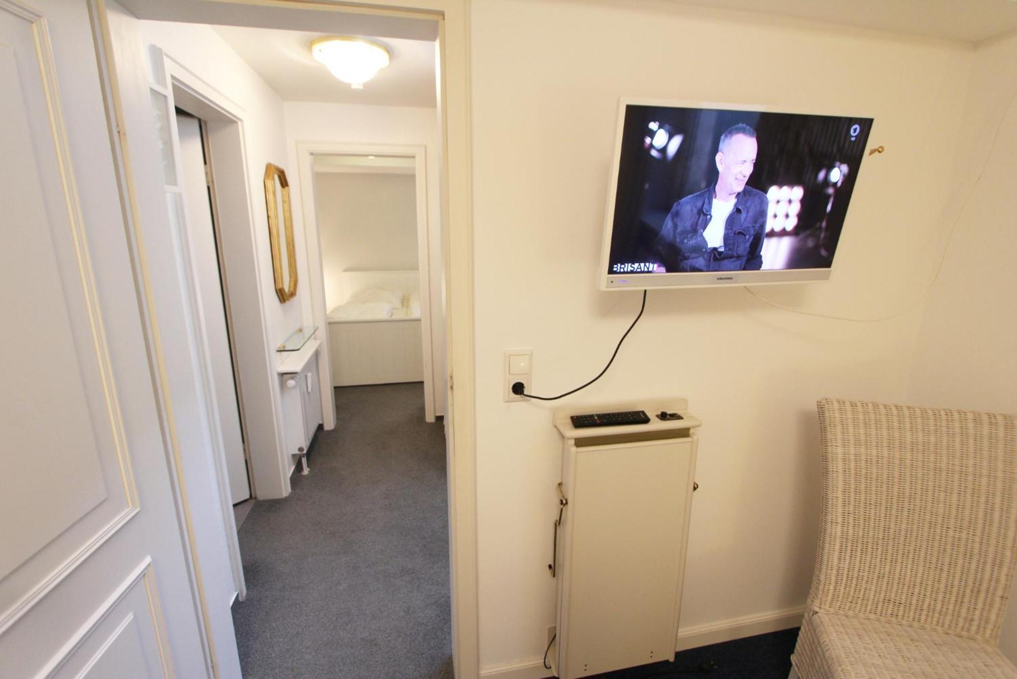 Frisia - Mittelweg 13, App F Apartment *