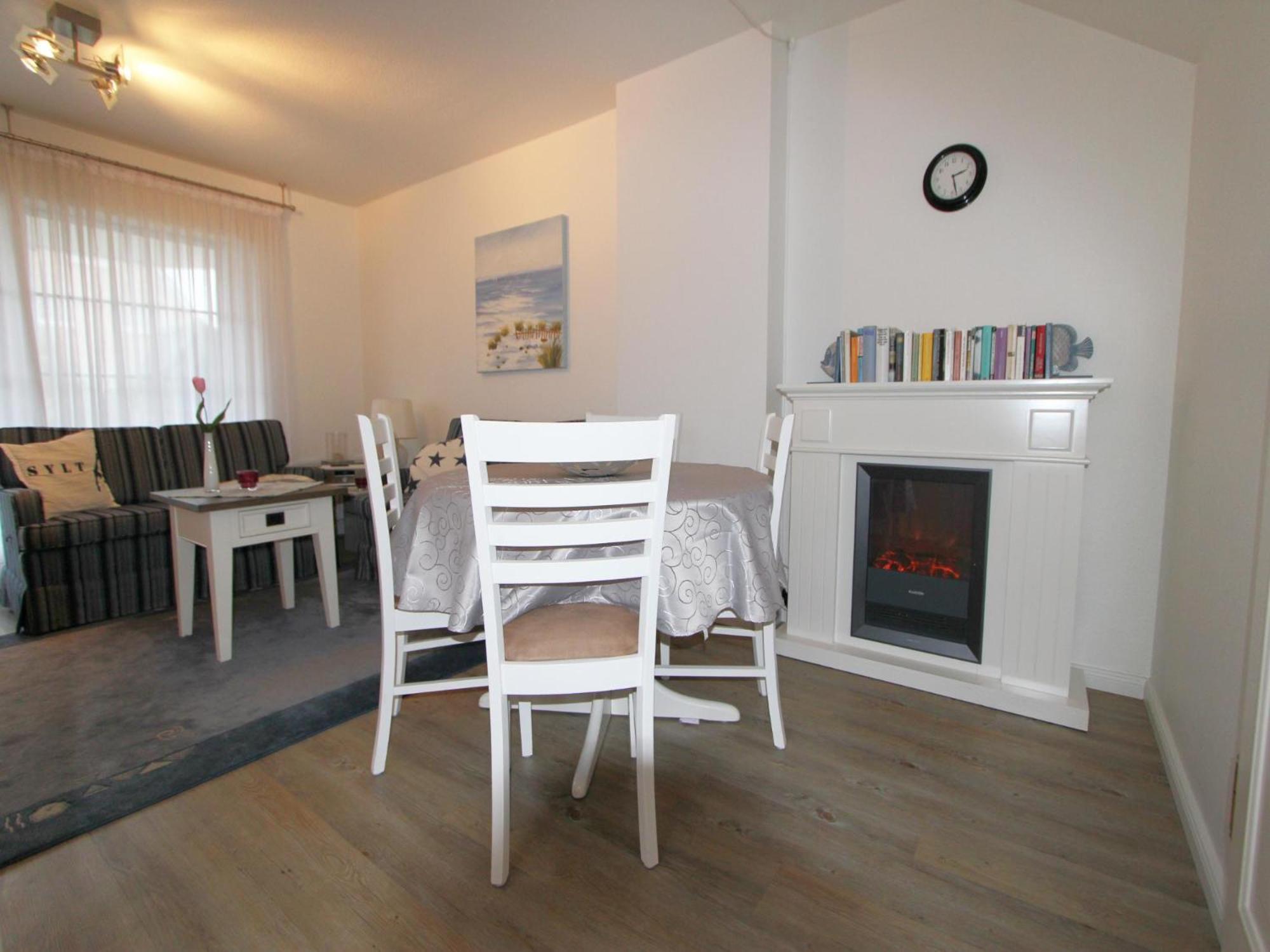 Frisia - Mittelweg 13, App F Apartment Wenningstedt-Braderup